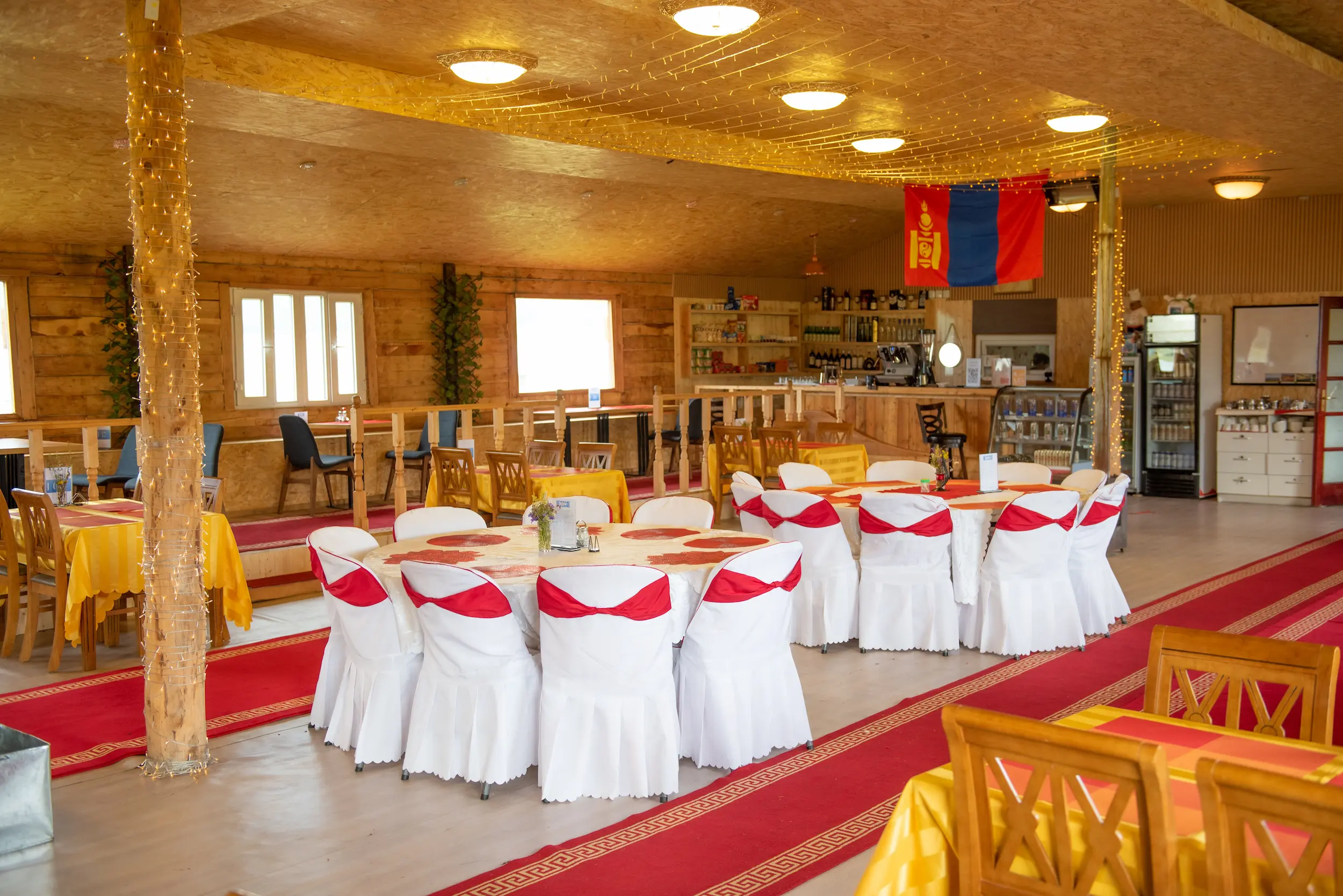 Lodge dining