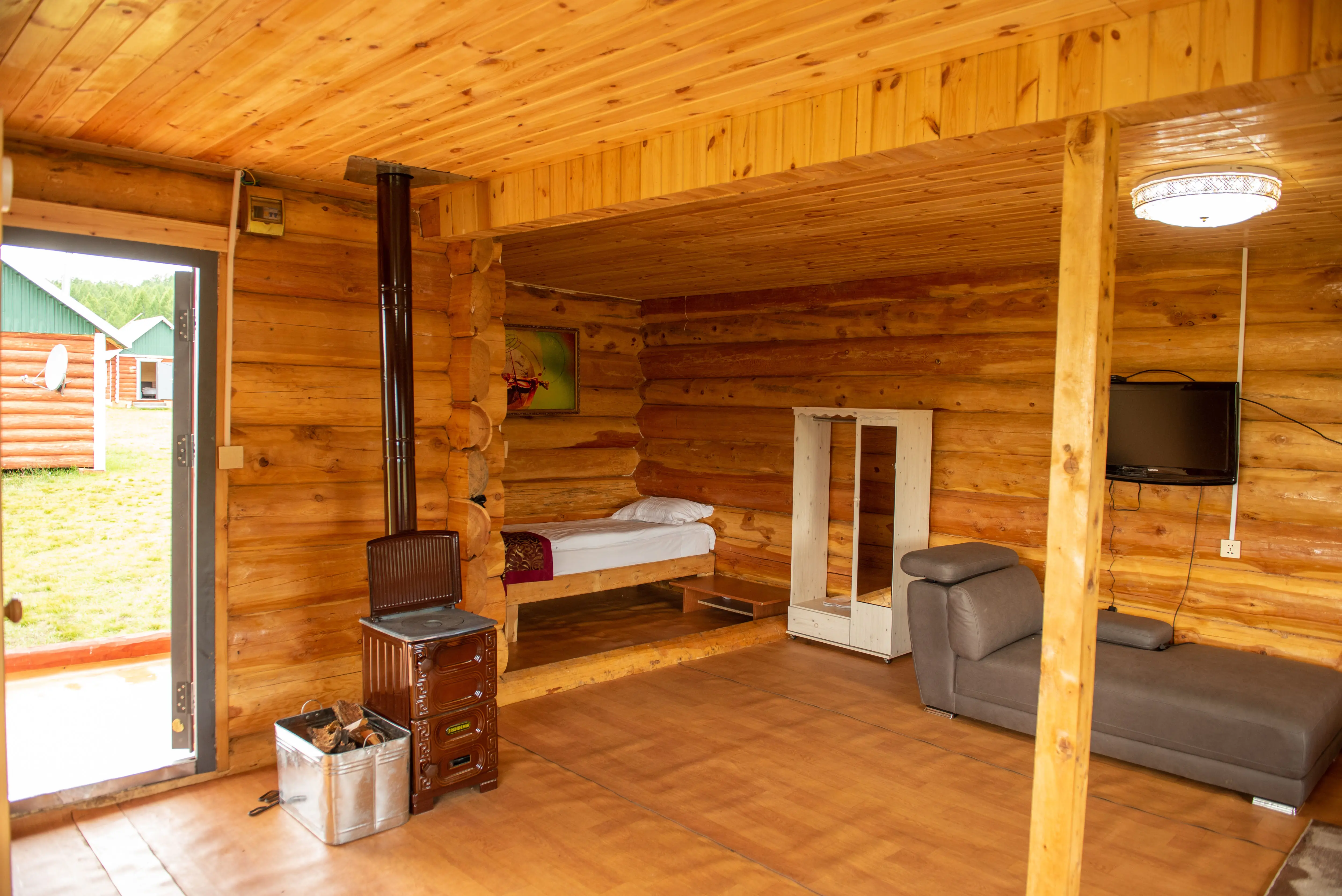 Superior Cabin